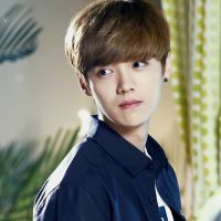 LUHAN www.maixiou.com